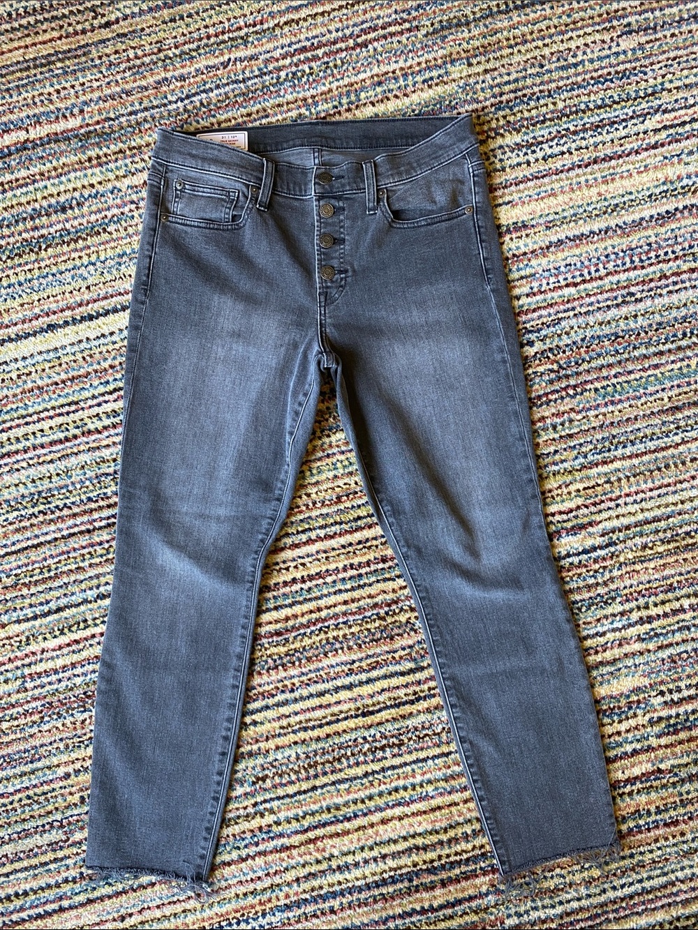 GAP Mid-Rise Gray Button-Fly True Skinny Jeans 31/12